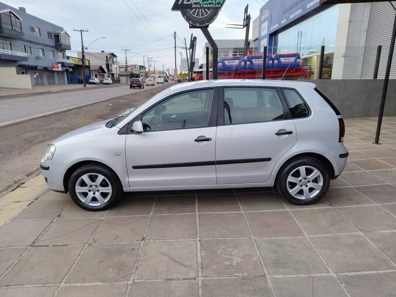 VOLKSWAGEN - POLO - 2009/2009 - Prata - R$ 34.990,00