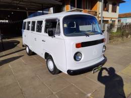 VOLKSWAGEN - KOMBI - 1996/1997 - Branca - R$ 29.900,00