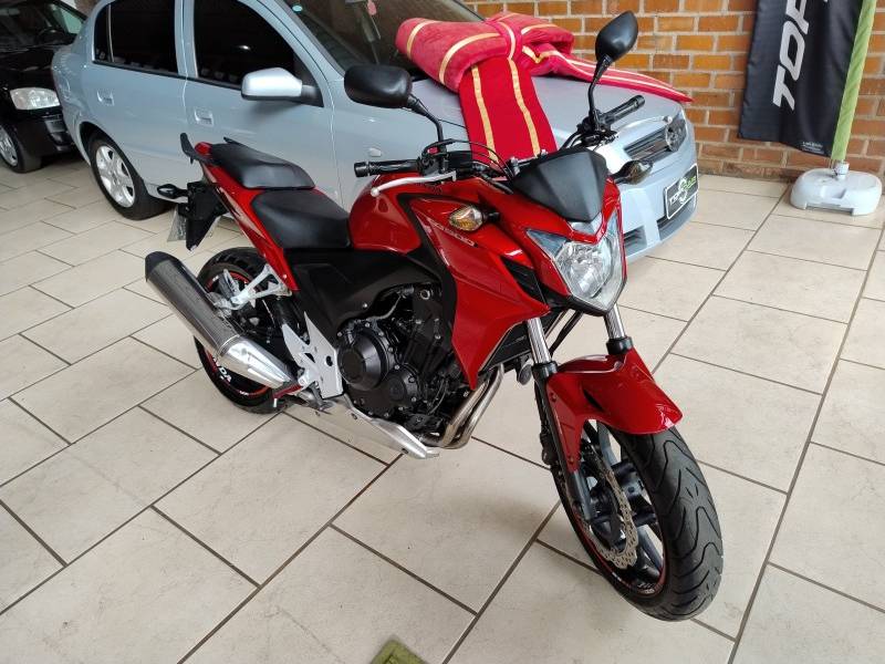 HONDA - CB 500F - 2014/2014 - Vermelha - R$ 24.900,00