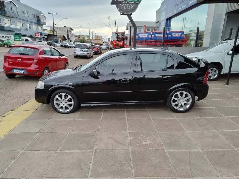 CHEVROLET - ASTRA - 2011/2011 - Preta - R$ 35.900,00