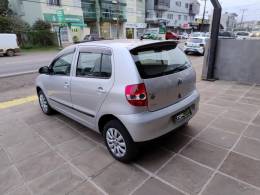 VOLKSWAGEN - FOX - 2008/2009 - Prata - R$ 25.900,00