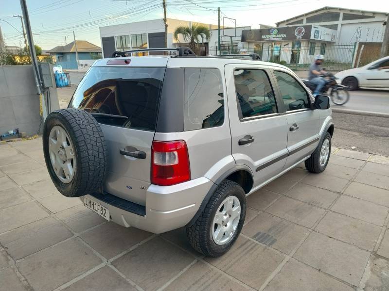 FORD - ECOSPORT - 2004/2005 - Prata - R$ 25.900,00
