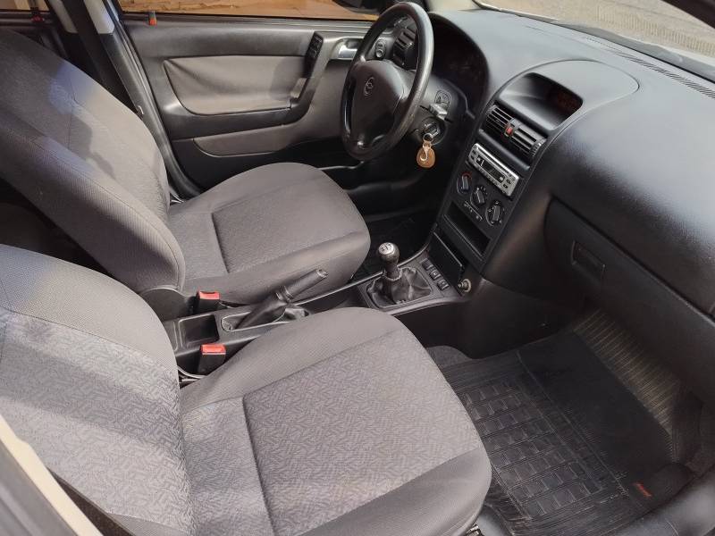 CHEVROLET - ASTRA - 2006/2007 - Prata - R$ 30.900,00