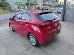 HYUNDAI - HB20 - 2013/2013 - Vermelha - R$ 41.990,00