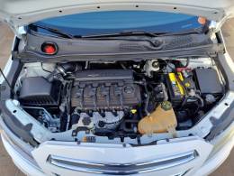 CHEVROLET - ONIX - 2013/2013 - Branca - R$ 42.900,00