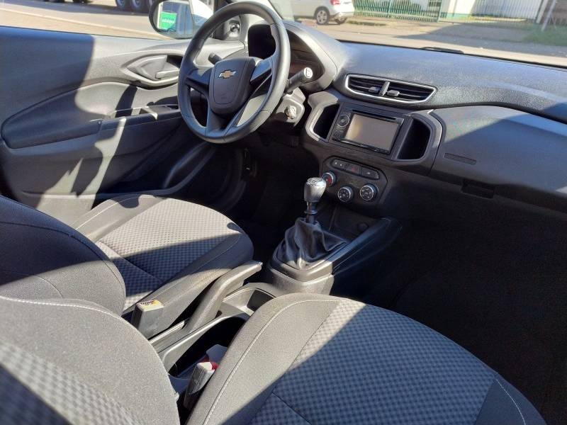 CHEVROLET - ONIX - 2018/2018 - Branca - R$ 53.900,00