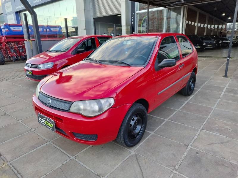 FIAT - PALIO - 2006/2007 - Vermelha - R$ 13.500,00