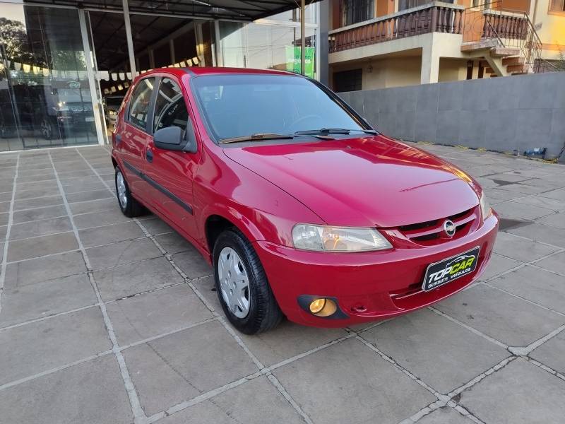 CHEVROLET - CELTA - 2003/2003 - Vermelha - R$ 16.900,00