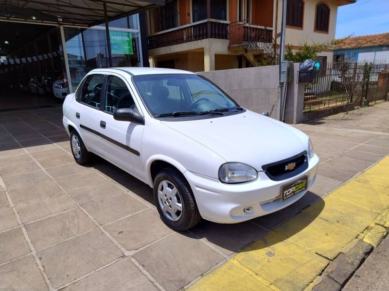 CHEVROLET - CORSA - 2009/2010 - Branca - R$ 22.900,00