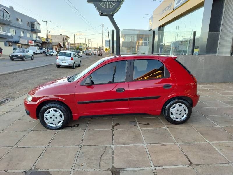 CHEVROLET - CELTA - 2003/2003 - Vermelha - R$ 16.900,00