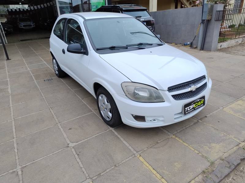 CHEVROLET - CELTA - 2013/2013 - Branca - R$ 26.900,00