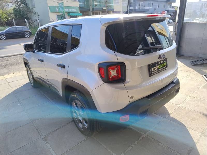 JEEP - RENEGADE - 2015/2016 - Prata - R$ 65.900,00