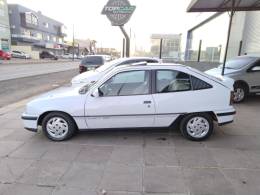 CHEVROLET - KADETT - 1992/1993 - Branca - R$ 39.900,00