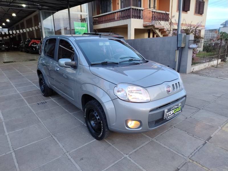 FIAT - UNO - 2014/2014 - Cinza - R$ 34.900,00
