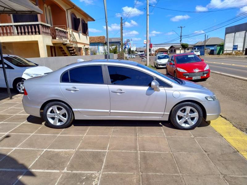 HONDA - CIVIC - 2008/2008 - Prata - R$ 42.990,00