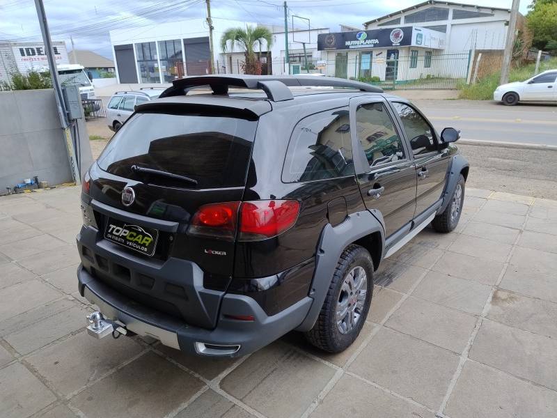 FIAT - PALIO - 2009/2010 - Preta - R$ 36.900,00