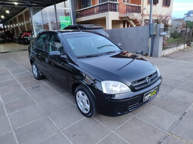 CHEVROLET - CORSA - 2004/2004 - Preta - R$ 19.990,00