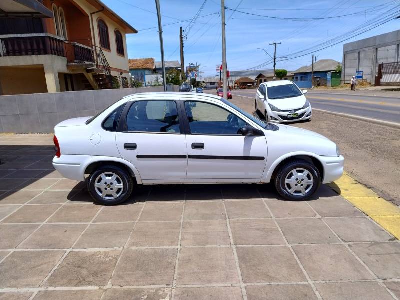 CHEVROLET - CORSA - 2009/2010 - Branca - R$ 22.900,00