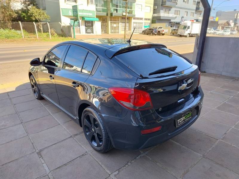 CHEVROLET - CRUZE - 2012/2012 - Preta - R$ 57.900,00