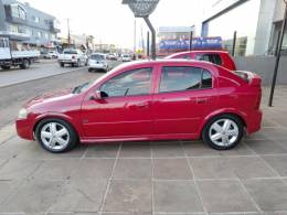 CHEVROLET - ASTRA - 2005/2005 - Vermelha - R$ 25.000,00