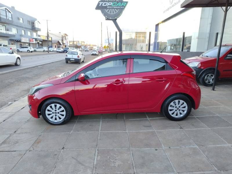 HYUNDAI - HB20 - 2013/2013 - Vermelha - R$ 41.990,00