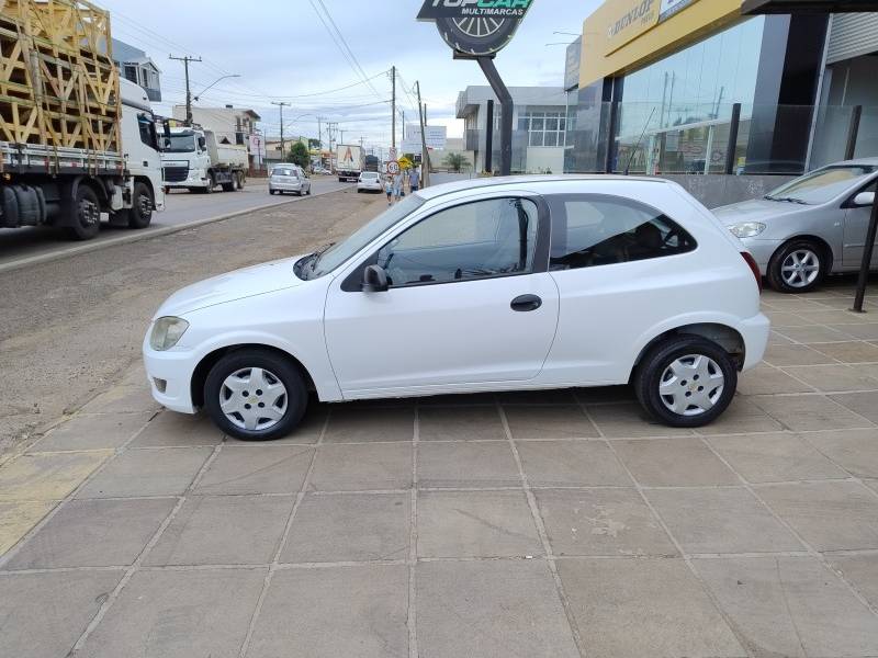 CHEVROLET - CELTA - 2013/2013 - Branca - R$ 26.900,00