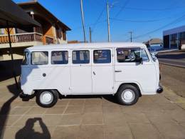VOLKSWAGEN - KOMBI - 1996/1997 - Branca - R$ 29.900,00