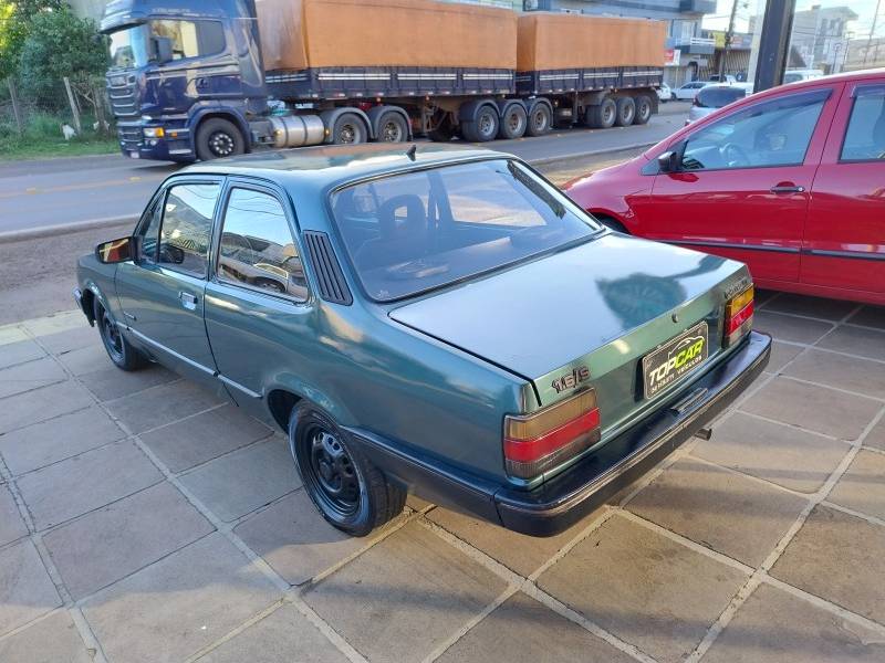 CHEVROLET - CHEVETTE - 1993/1993 - Verde - R$ 9.900,00