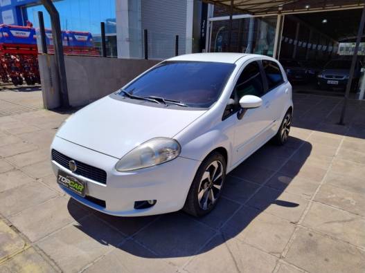 FIAT - PUNTO - 2010/2011 - Branca - R$ 34.990,00