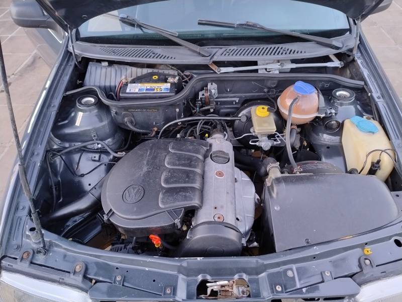 VOLKSWAGEN - GOL - 2002/2003 - Cinza - R$ 10.900,00