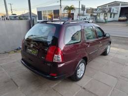 FIAT - PALIO - 2005/2005 - Vermelha - R$ 24.900,00