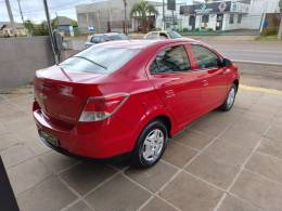 CHEVROLET - PRISMA - 2015/2015 - Vermelha - R$ 44.900,00