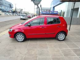 VOLKSWAGEN - FOX - 2010/2011 - Vermelha - R$ 29.900,00