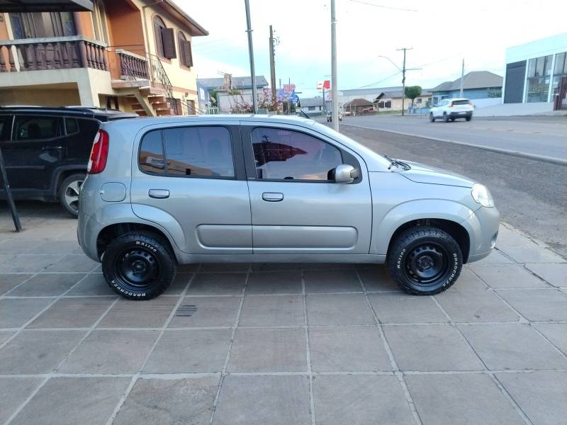 FIAT - UNO - 2014/2014 - Cinza - R$ 34.900,00