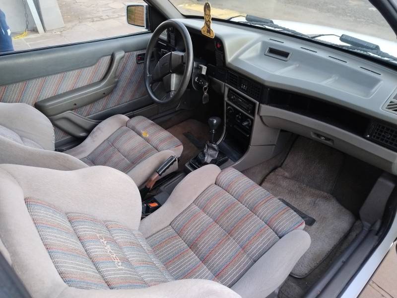 CHEVROLET - KADETT - 1992/1993 - Branca - R$ 39.900,00
