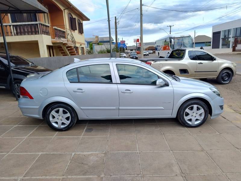 CHEVROLET - VECTRA - 2009/2009 - Prata - R$ 36.900,00