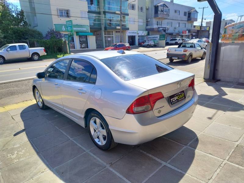 HONDA - CIVIC - 2008/2008 - Prata - R$ 42.990,00