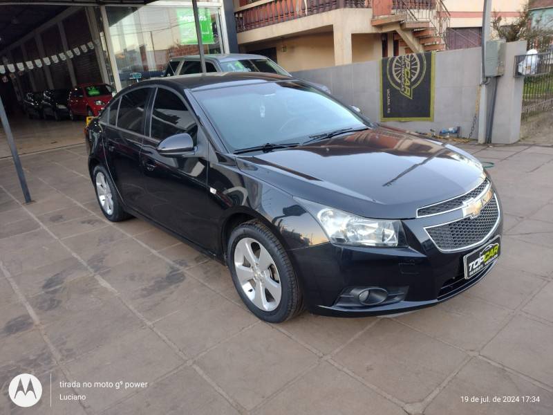 CHEVROLET - CRUZE - 2014/2014 - Preta - R$ 61.900,00