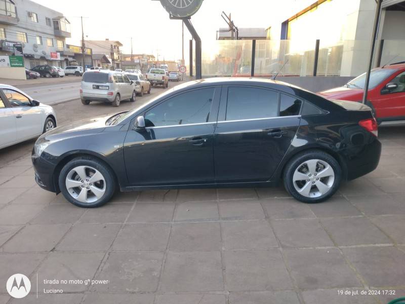 CHEVROLET - CRUZE - 2014/2014 - Preta - R$ 61.900,00