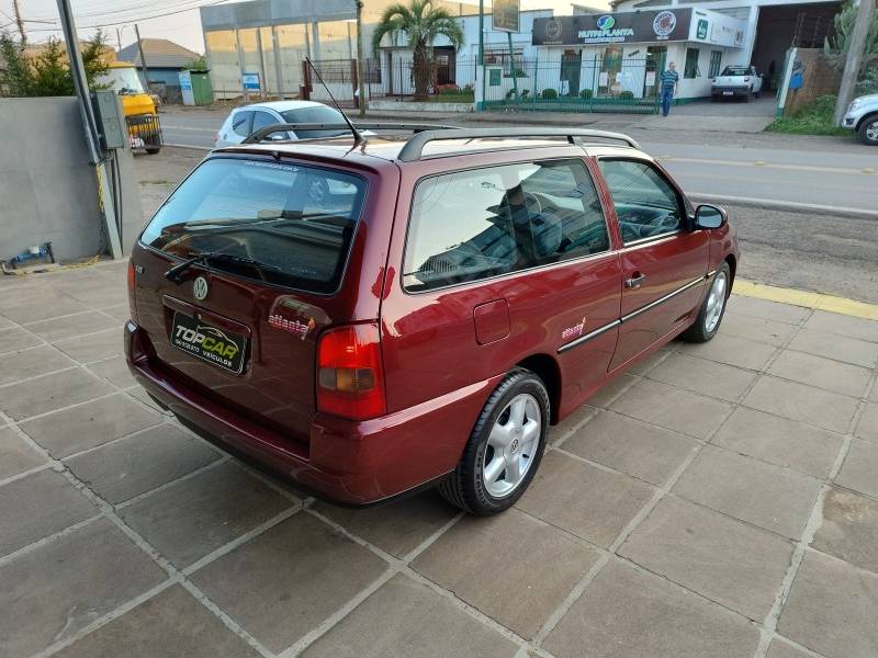 VOLKSWAGEN - PARATI - 1996/1996 - Vermelha - R$ 29.990,00