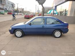 FORD - ESCORT - 1996/1996 - Azul - R$ 13.900,00