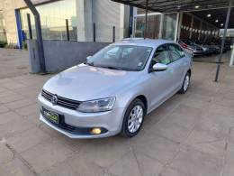 VOLKSWAGEN - JETTA - 2011/2011 - Prata - R$ 56.900,00