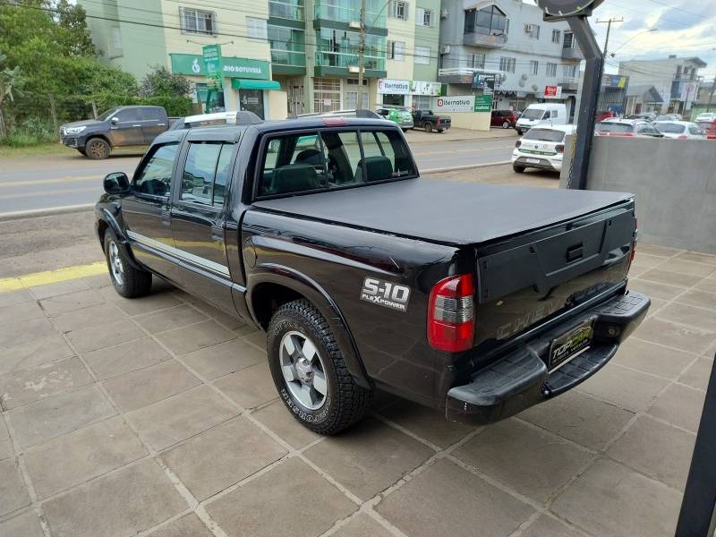 CHEVROLET - S10 - 2009/2009 - Preta - R$ 64.900,00