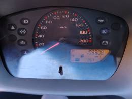 CHEVROLET - CELTA - 2003/2003 - Vermelha - R$ 16.900,00