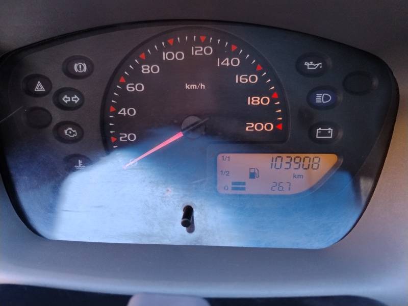 CHEVROLET - CELTA - 2003/2003 - Vermelha - R$ 16.900,00