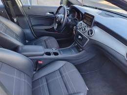 MERCEDES-BENZ - GLA 200 - 2014/2015 - Branca - R$ 114.900,00