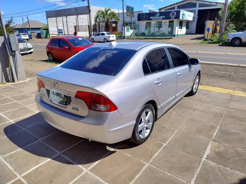 HONDA - CIVIC - 2008/2008 - Prata - R$ 42.990,00