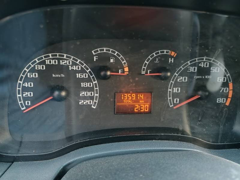 FIAT - PALIO - 2005/2005 - Vermelha - R$ 24.900,00