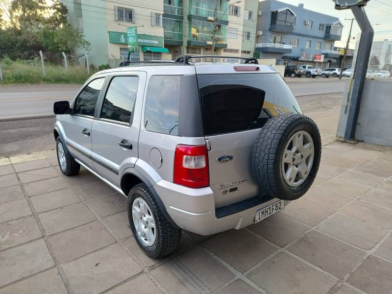 FORD - ECOSPORT - 2004/2005 - Prata - R$ 25.900,00